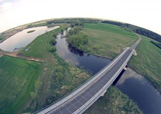 Rzucić z mostu.. spojrzeniem Rzucić z mostu.. spojrzeniem