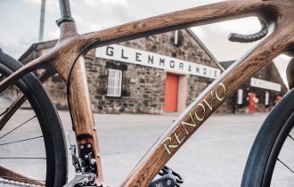 Rower z beczek po whisky